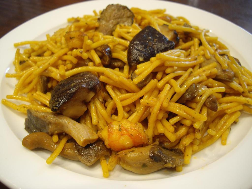Hotel Restaurante Vinas Viejas Fuentes de Ayodar Ngoại thất bức ảnh